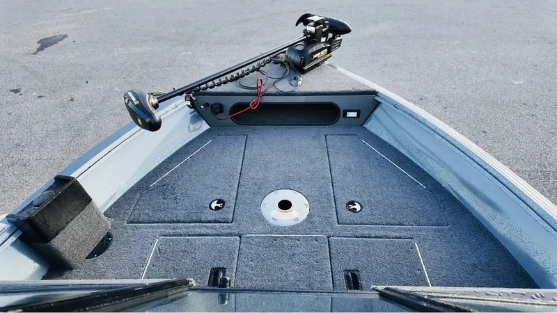 Slide: The Image of 2025 Starcraft Storm 166 DC Pro boat deck with trolling motor. - 6