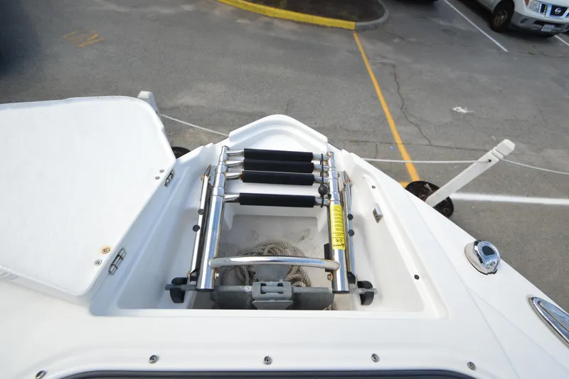 Slide: The Image of Monterey 275SS 2020 - 30