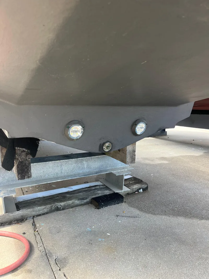 Slide: The Image of Monterey 275SS 2020 - 36