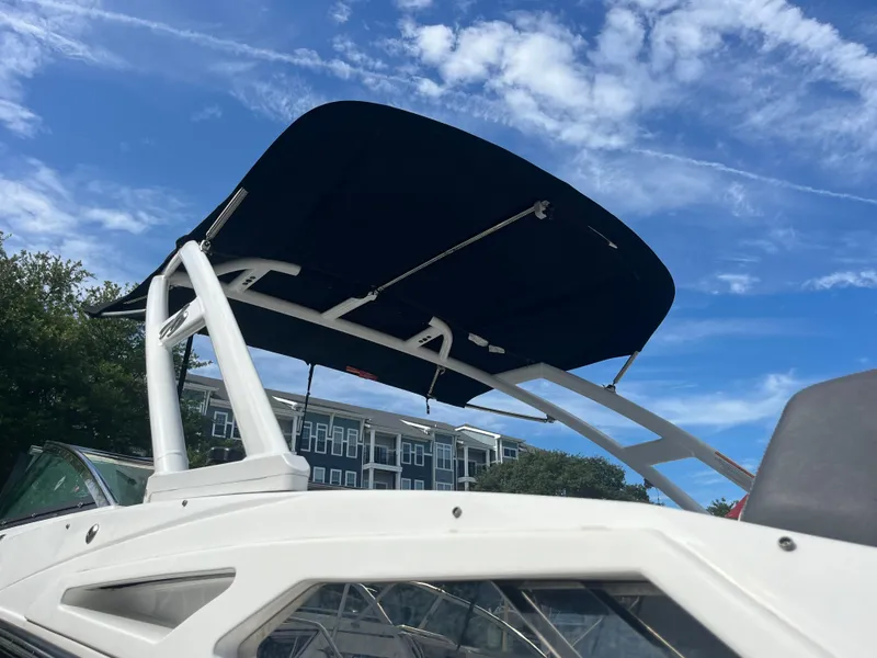 Slide: The Image of Monterey 275SS 2020 - 38