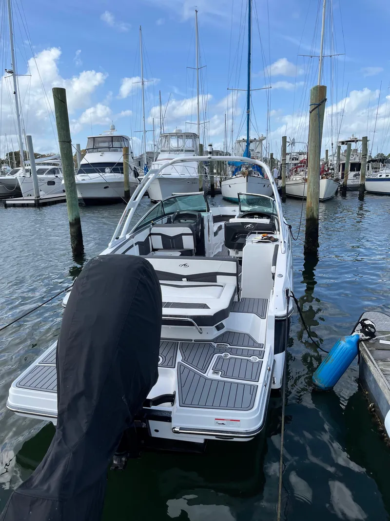 Slide: The Image of Monterey 275SS 2020 - 8