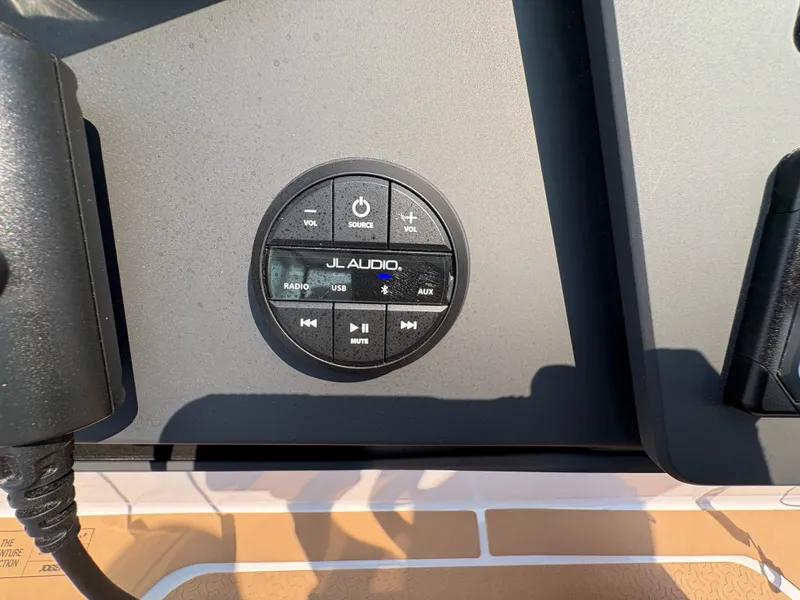 Slide: The Image of Axopar 29 XC Cross Cabin 2025 - 74