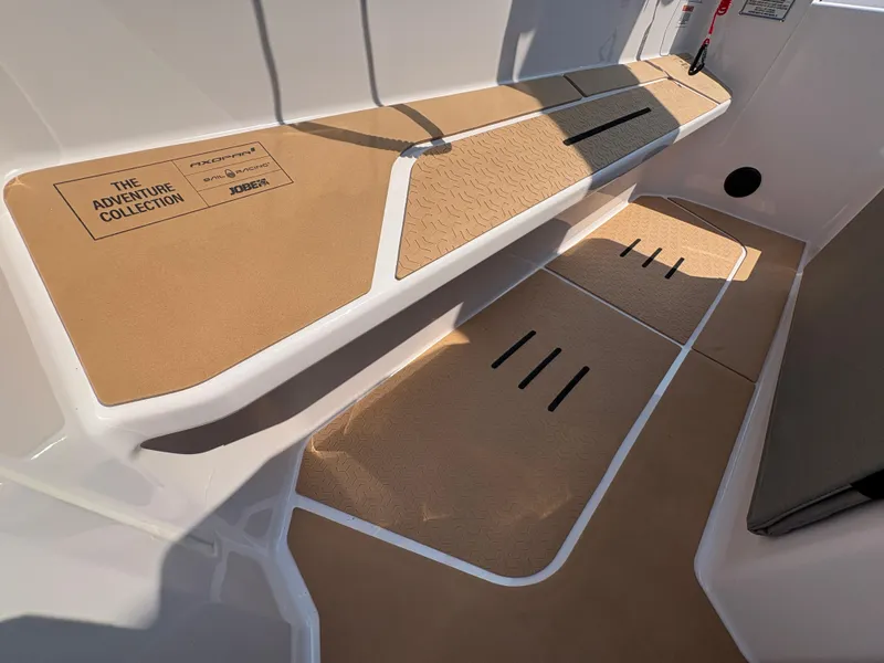 Slide: The Image of Axopar 29 XC Cross Cabin 2025 - 77