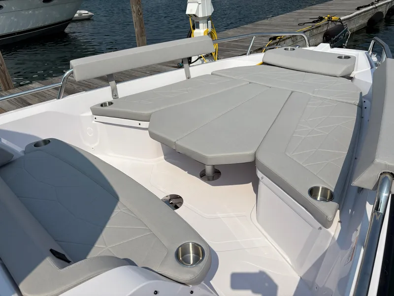 Slide: The Image of Axopar 29 XC Cross Cabin 2025 - 91