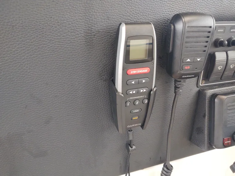 Slide: The Image of Fire Chaser VHF mic - 27