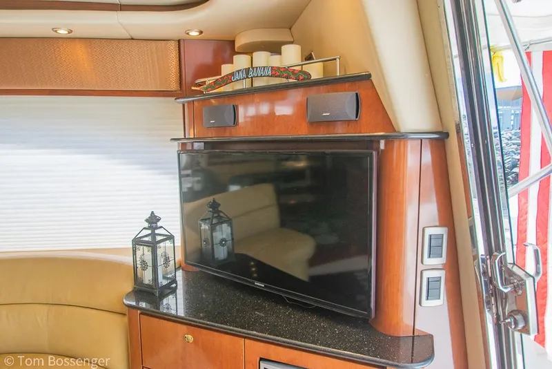 Slide: The Image of Luxurious interior of 2008 Meridian 580 Pilothouse with TV and elegant decor. - 17