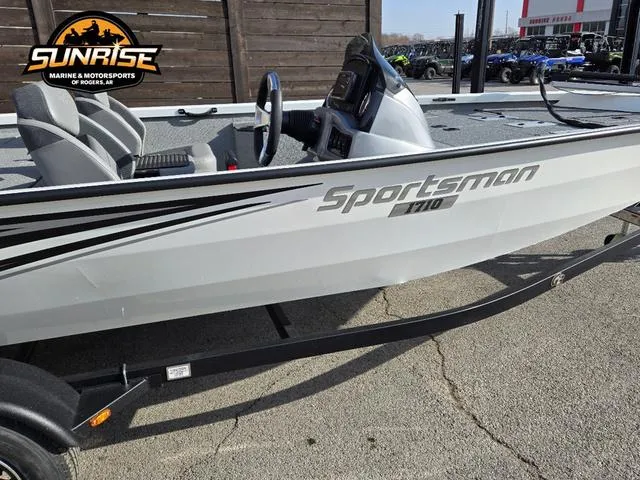 Slide: The Image of G3 Sportsman 1710 PFX 2024 - 3
