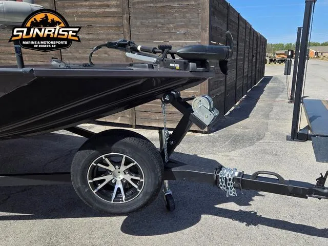 Slide: The Image of G3 Sportsman 1810 PFX 2024 - 11