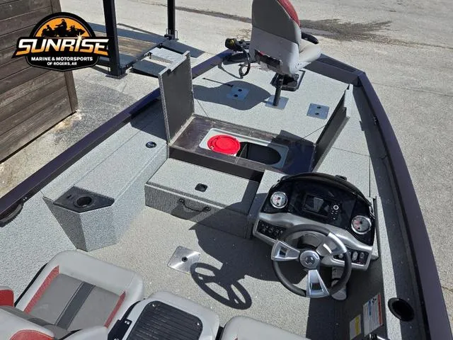 Slide: The Image of G3 Sportsman 1810 PFX 2024 - 3