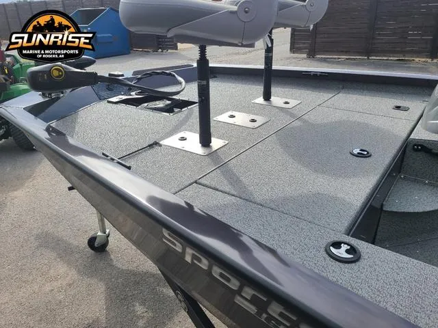 Slide: The Image of G3 Sportsman 1610 2024 - 16