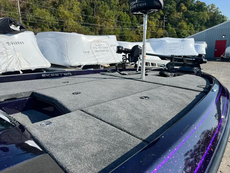 Slide: The Image of Skeeter ZX 200 2025 - 24