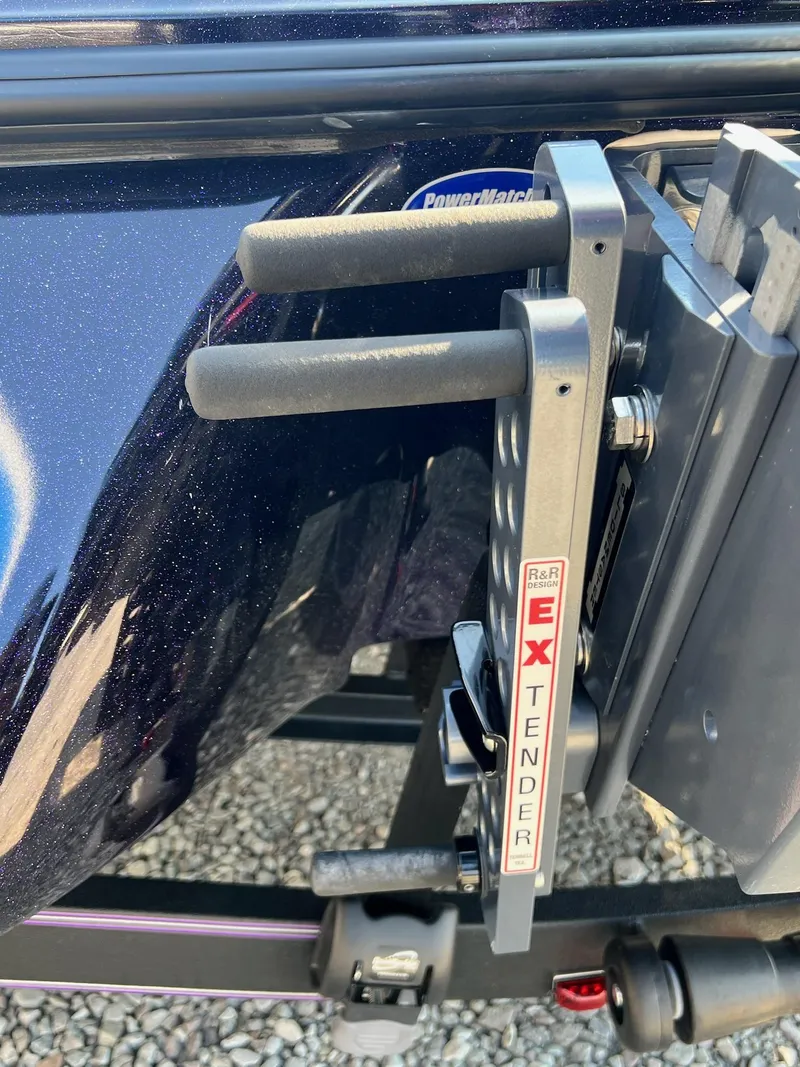 Slide: The Image of Skeeter ZX 200 2025 - 40