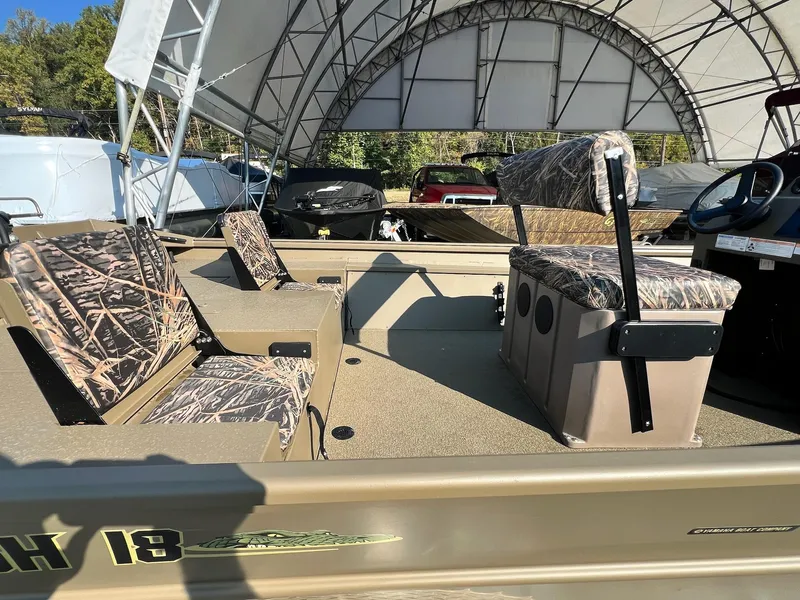 Slide: The Image of G3 Gator Tough 18 CCJ 2025 - 14