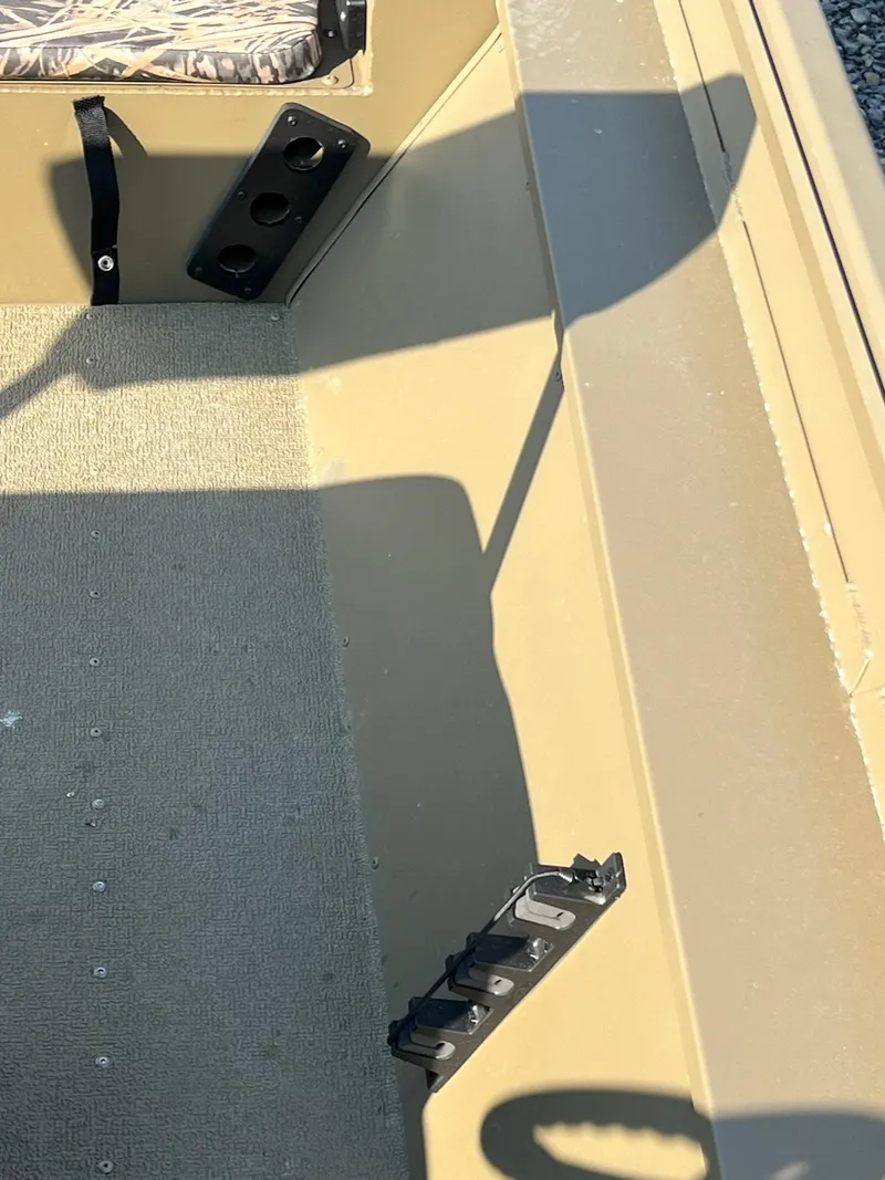 Slide: The Image of G3 Gator Tough 18 CCJ 2025 - 25