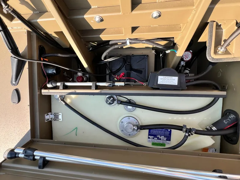 Slide: The Image of G3 Gator Tough 18 CCJ 2025 - 30