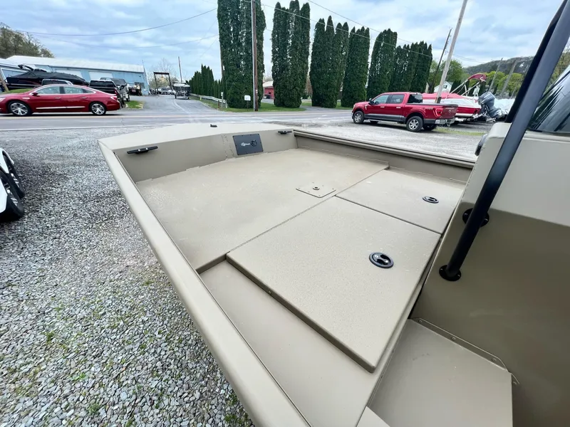 Slide: The Image of G3 Gator Tough 18 CCJ 2025 - 29