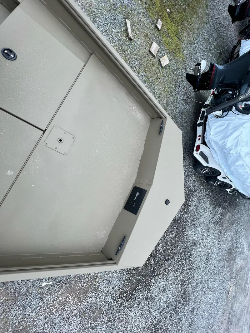 Slide: The Image of G3 Gator Tough 18 CCJ 2025 - 33