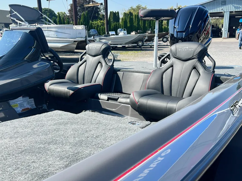 Slide: The Image of Skeeter ZXR19 2025 - 21