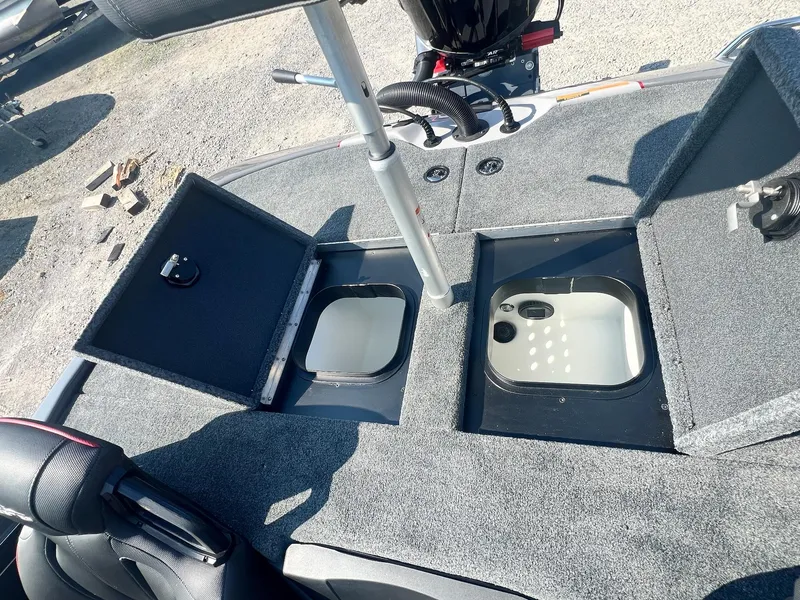 Slide: The Image of Skeeter ZXR19 2025 - 27