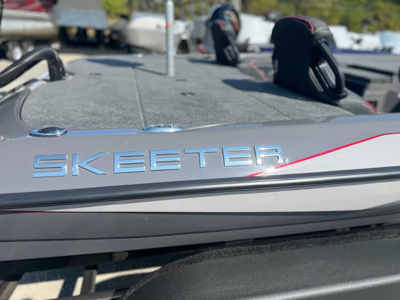 Slide: The Image of Skeeter ZXR19 2025 - 32