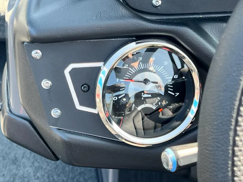 Slide: The Image of Skeeter ZXR19 2025 - 44