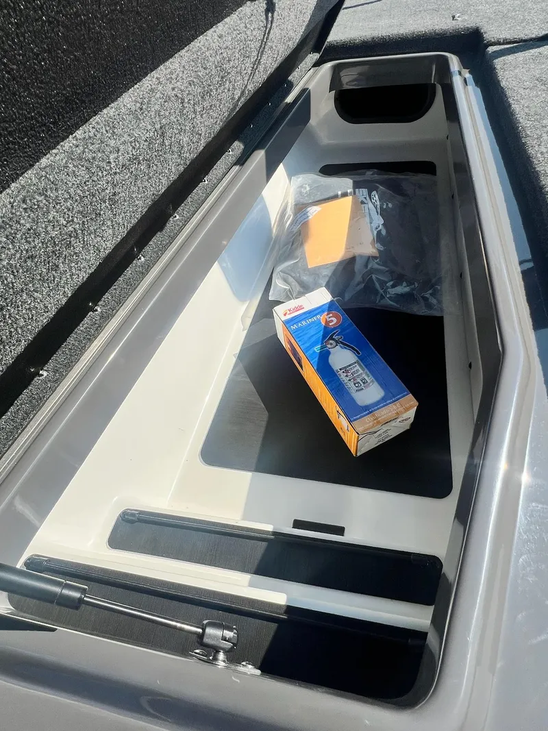 Slide: The Image of Skeeter ZXR19 2025 - 49