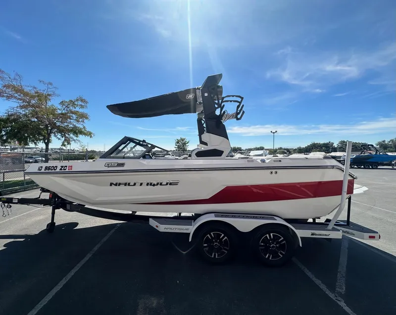 Slide: The Image of Nautique GS20 2024 - 6