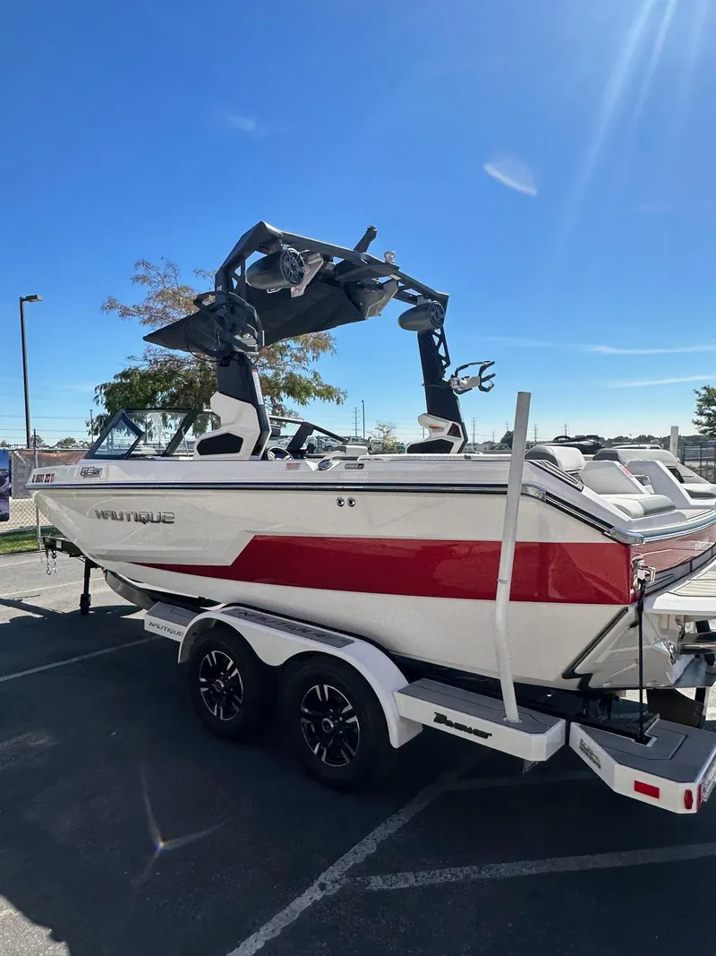 Slide: The Image of Nautique GS20 2024 - 7