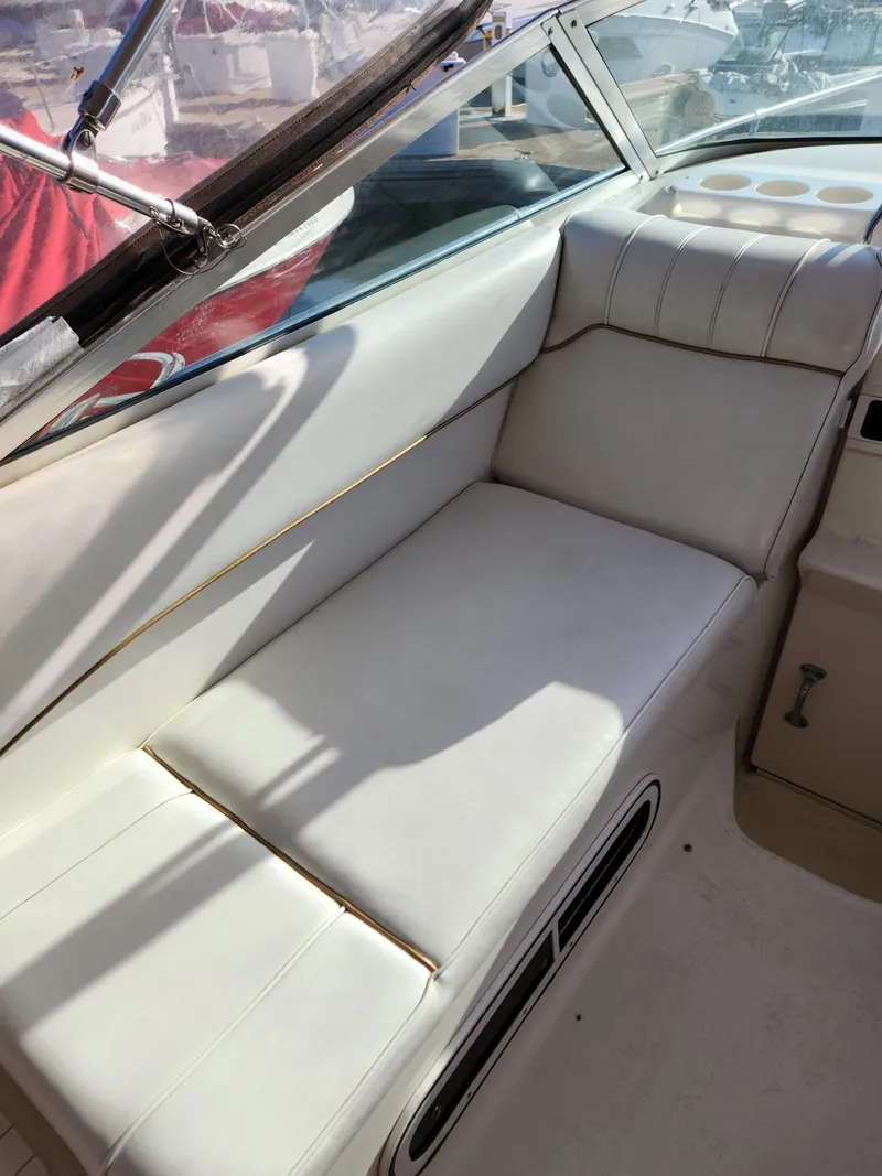 Slide: The Image of Sea Ray 250 DA 1997 - 8