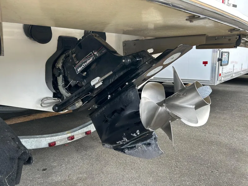 Slide: The Image of Cobalt 262 boat propeller and outdrive, 2010 model, on a trailer. - 18