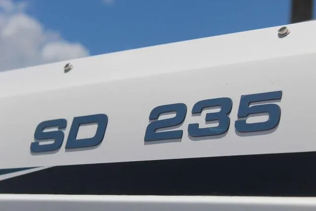 Slide: The Image of Hurricane SunDeck 235 OB 2023 - 9