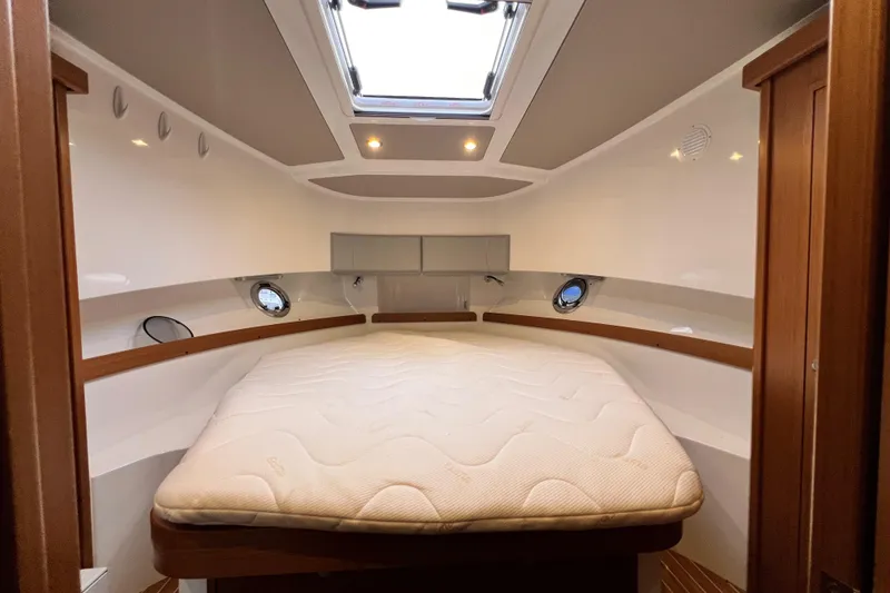 Slide: The Image of Sargo 36 Explorer 2024 - 77