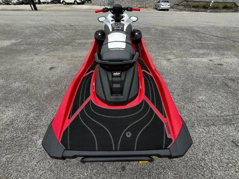 Slide: The Image of Yamaha Waverunner GP HO w/ Audio 2025 - 14