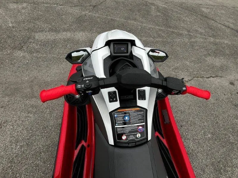 Slide: The Image of Yamaha Waverunner GP HO w/ Audio 2025 - 34