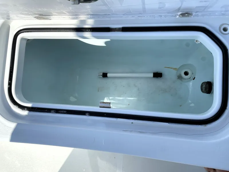 Slide: The Image of Contender 25 Bay 2015 - 62