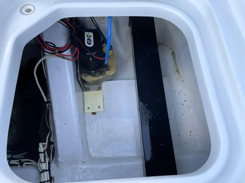 Slide: The Image of Contender 25 Bay 2015 - 63