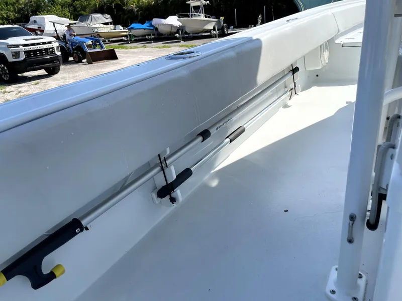 Slide: The Image of Contender 25 Bay 2015 - 69