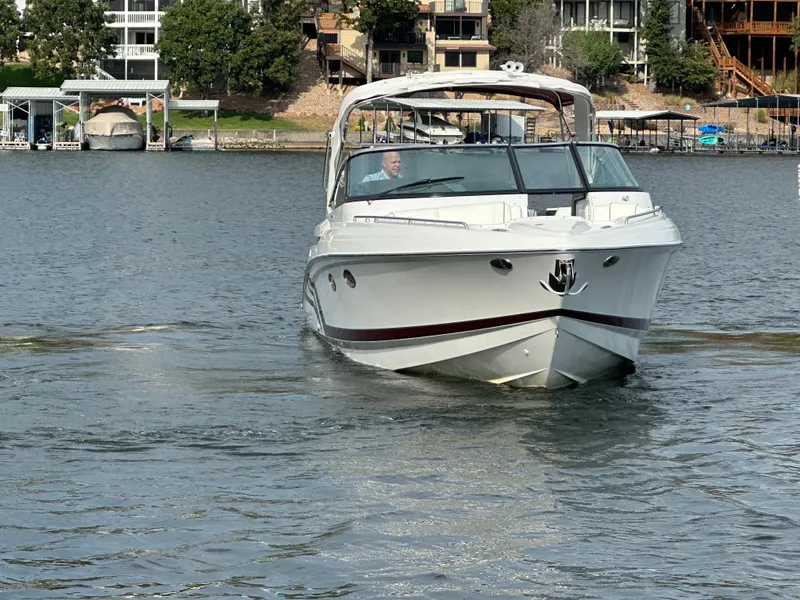 Slide: The Image of Formula 330 Crossover Bowrider 2016 - 62