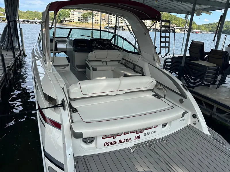 Slide: The Image of Formula 330 Crossover Bowrider 2016 - 77