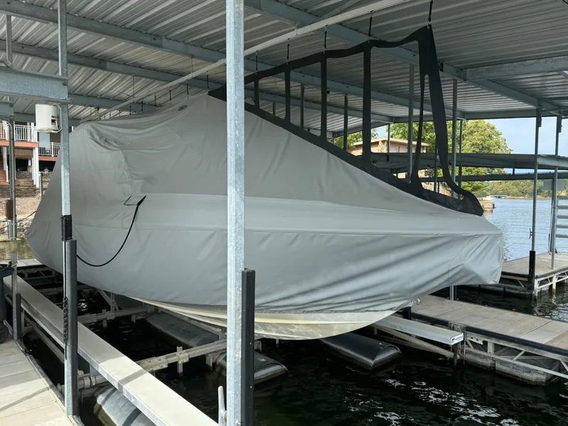 Slide: The Image of Formula 330 Crossover Bowrider 2016 - 78