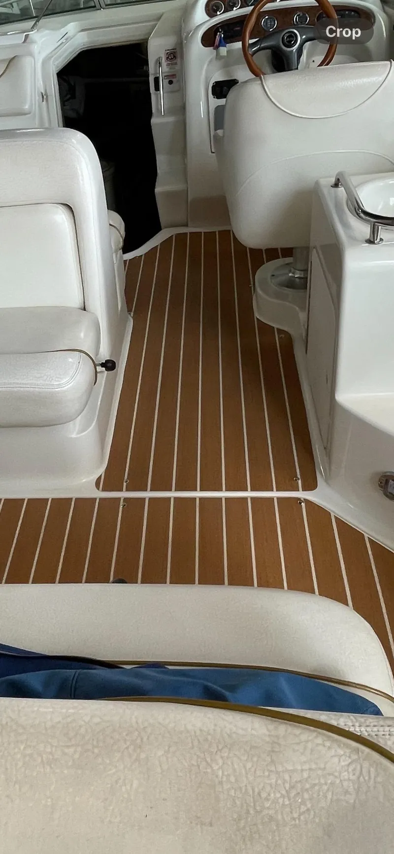 Slide: The Image of Sea Ray Sundancer 260 2000 - 8