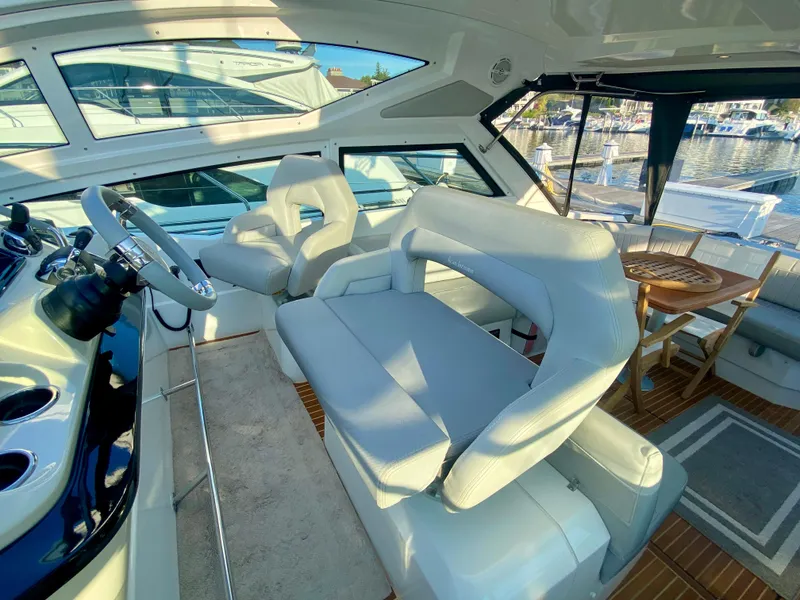 Slide: The Image of Beneteau Gran Turismo 40 2020 - 25