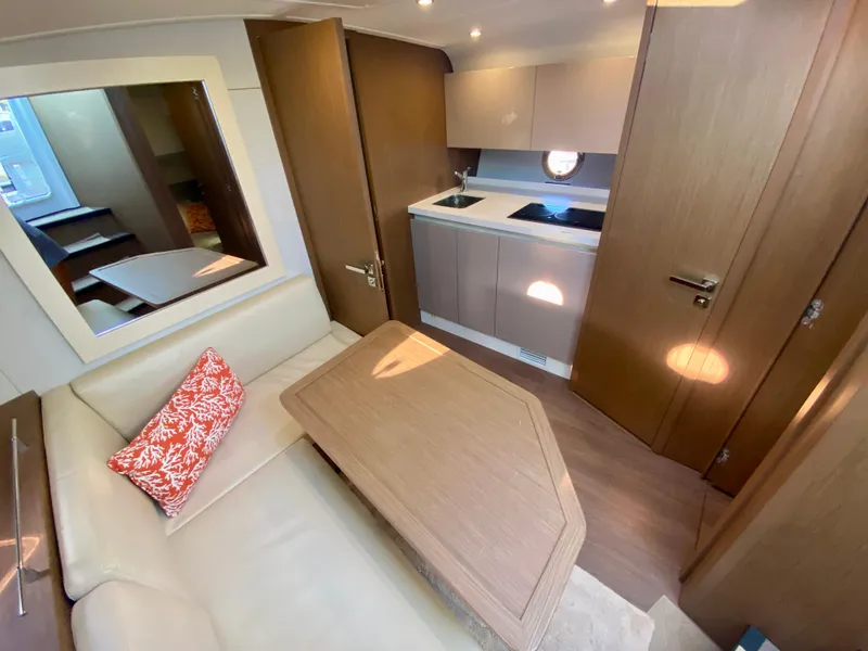 Slide: The Image of Beneteau Gran Turismo 40 2020 - 29