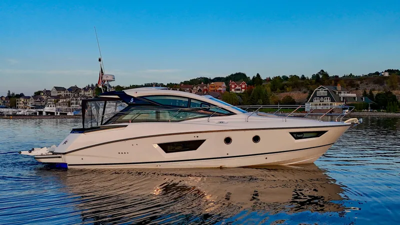 Slide: The Image of Beneteau Gran Turismo 40 2020 - 4
