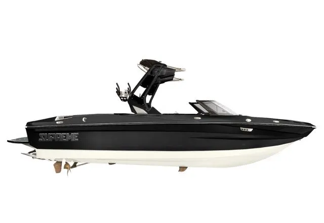 Slide: The Image of Supreme S220 2025 - 8