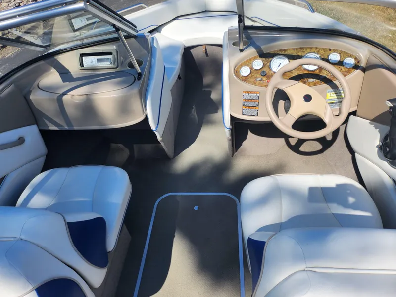 Slide: The Image of Bayliner 195 Classic 2004 - 12