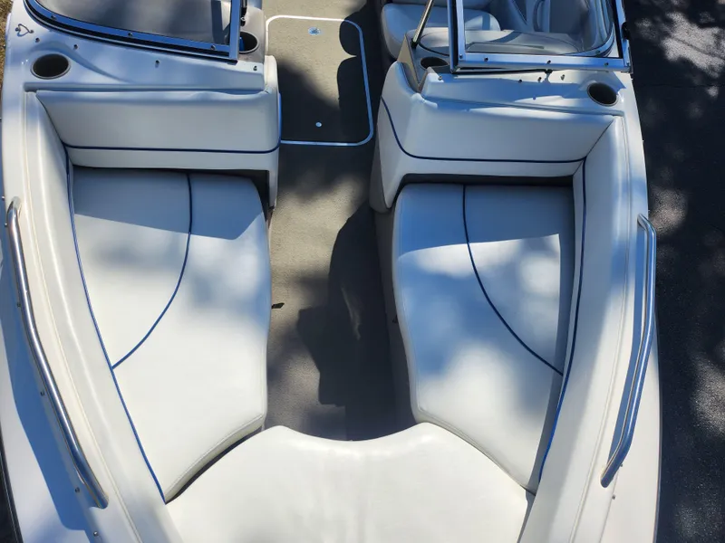 Slide: The Image of Bayliner 195 Classic 2004 - 19