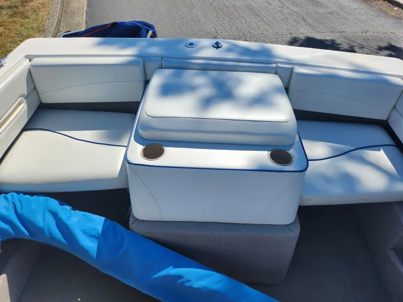 Slide: The Image of Bayliner 195 Classic 2004 - 23