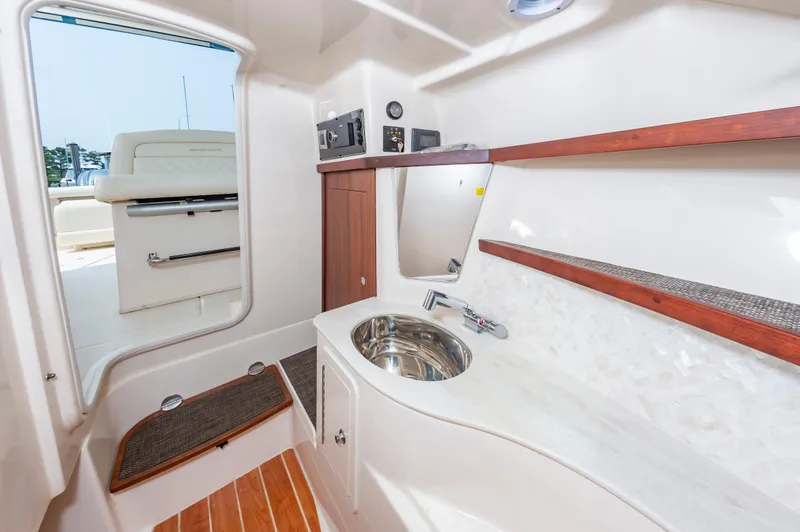 Slide: The Image of Grady-White Freedom 325 2022 - 56