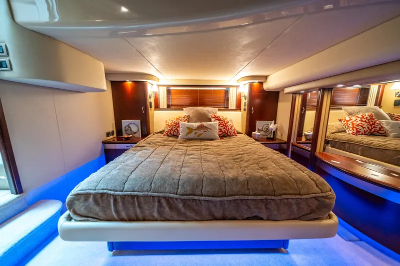 Slide: The Image of Sea Ray 58 Sedan Bridge 2006 - 55
